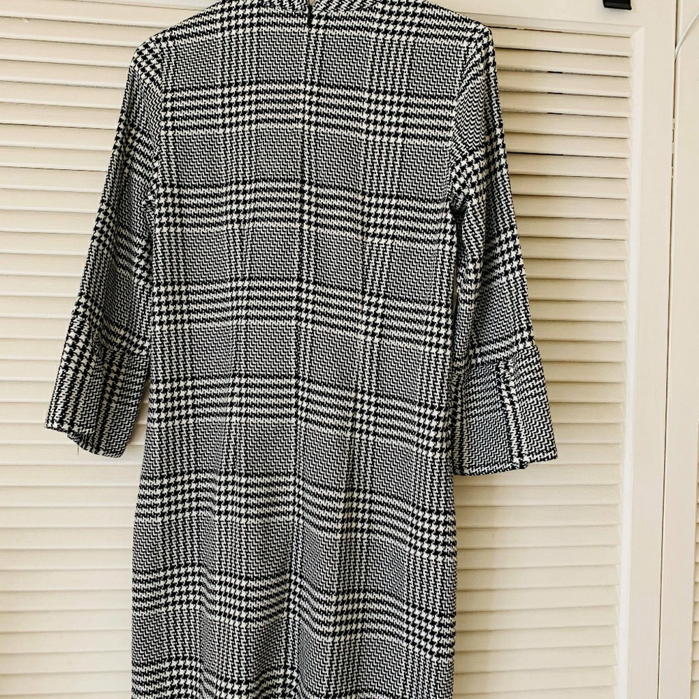 H&M dress - Picture 2 of 3